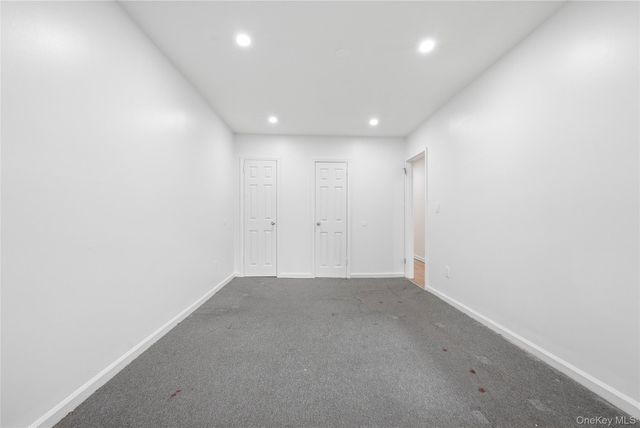 1012 E 233rd Street, Bronx, NY 10466