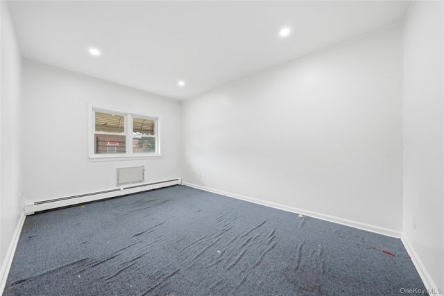1012 E 233rd Street, Bronx, NY 10466