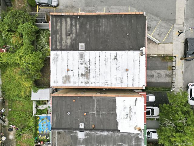 1012 E 233rd Street, Bronx, NY 10466