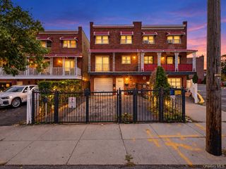 1012 E 233rd Street, Bronx, NY 10466