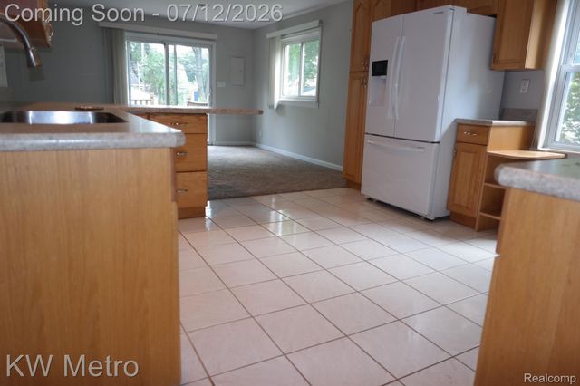 2930 N Connecticut Avenue, Royal Oak, MI 48073