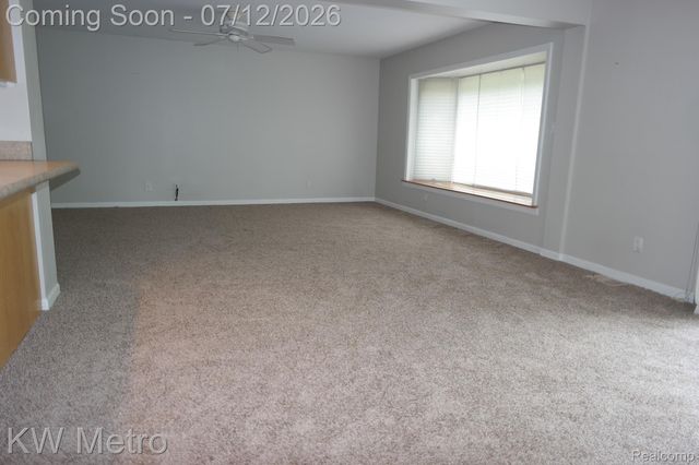 2930 N Connecticut Avenue, Royal Oak, MI 48073