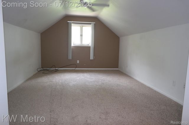 2930 N Connecticut Avenue, Royal Oak, MI 48073