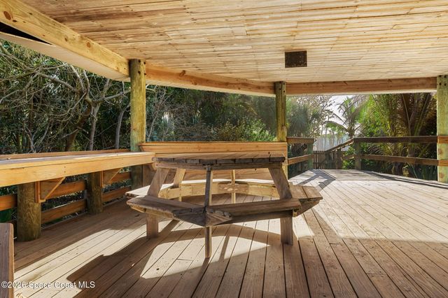 216 Glengarry Avenue, Melbourne Beach, FL 32951