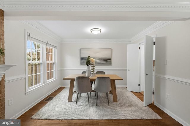 1009 N VAN DORN ST N, Alexandria, VA 22304