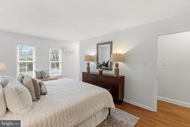 1009 N VAN DORN ST N, Alexandria, VA 22304