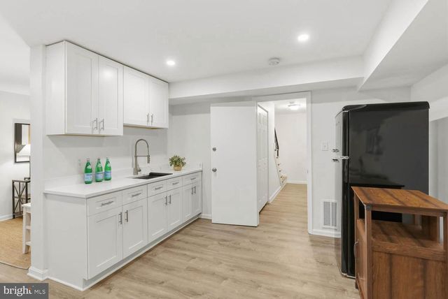 1009 N VAN DORN ST N, Alexandria, VA 22304