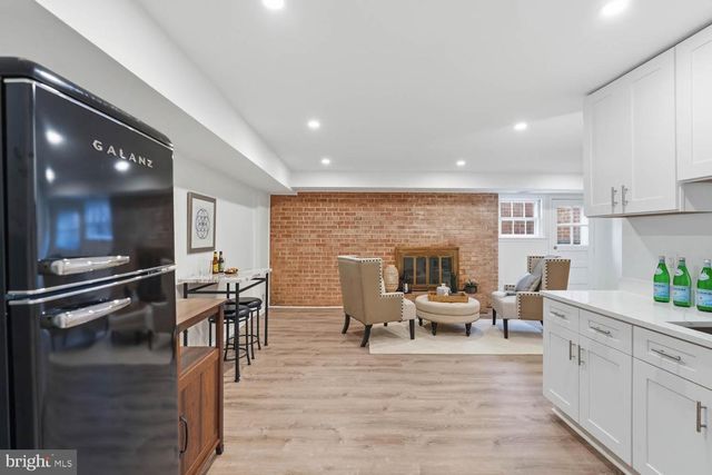 1009 N VAN DORN ST N, Alexandria, VA 22304