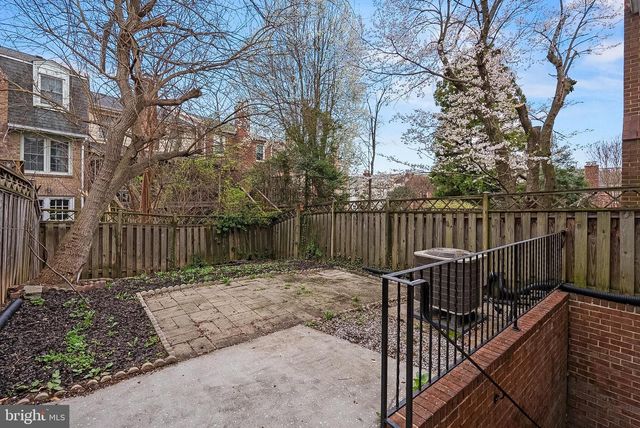 1009 N VAN DORN ST N, Alexandria, VA 22304