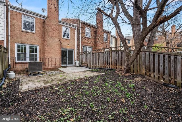 1009 N VAN DORN ST N, Alexandria, VA 22304