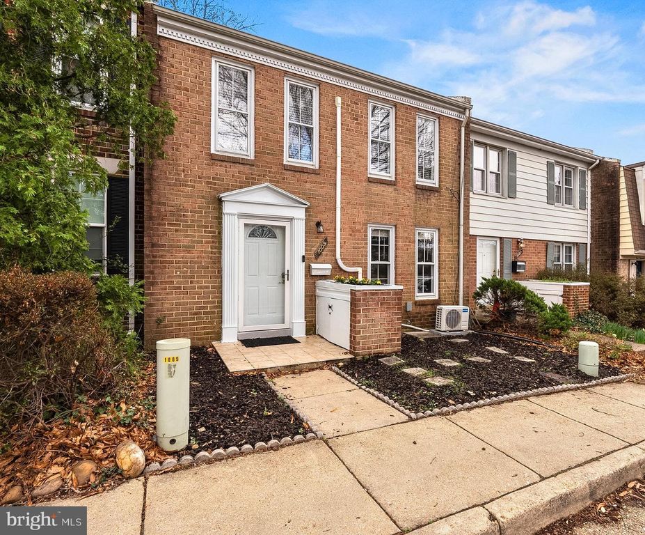 1009 N VAN DORN ST N, Alexandria, VA 22304