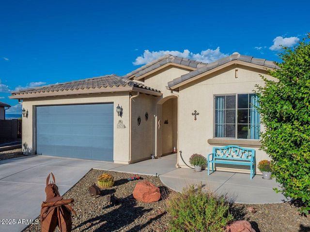 1975 GOLDDUST Circle, Cottonwood, AZ 86326
