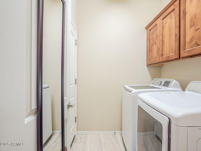 1975 GOLDDUST Circle, Cottonwood, AZ 86326