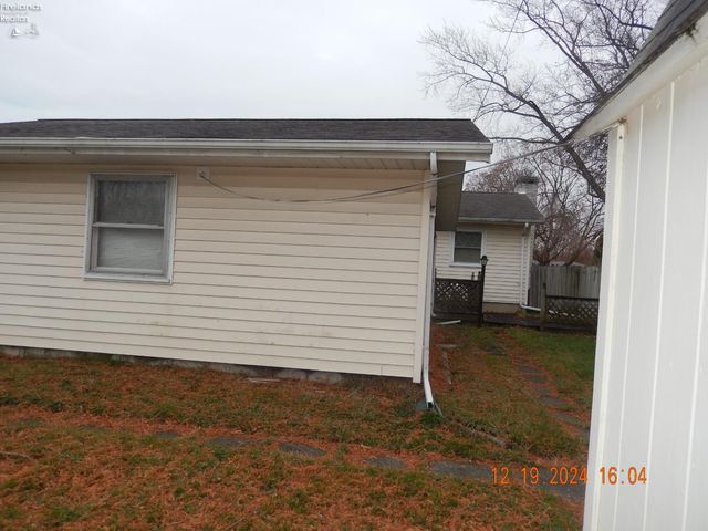 S 2033 Oldgate Street, Sandusky, OH 44870