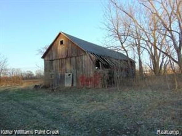 73636 MC KAY Road, Bruce Township, MI 48065
