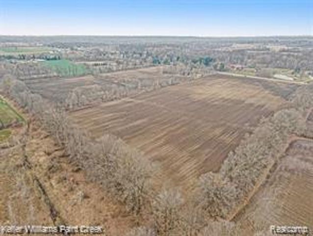 73636 MC KAY Road, Bruce Township, MI 48065