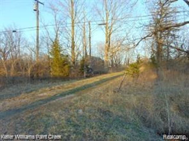 73636 MC KAY Road, Bruce Township, MI 48065