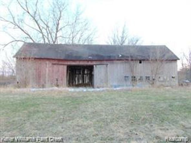 73636 MC KAY Road, Bruce Township, MI 48065