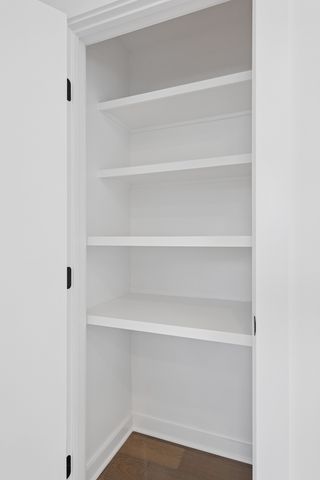 103 Peninsula Park Dr, Hendersonville, TN 37075