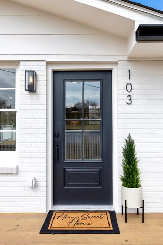 103 Peninsula Park Dr, Hendersonville, TN 37075