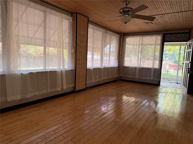 5235 71ST STREET N, St Petersburg, FL 33709