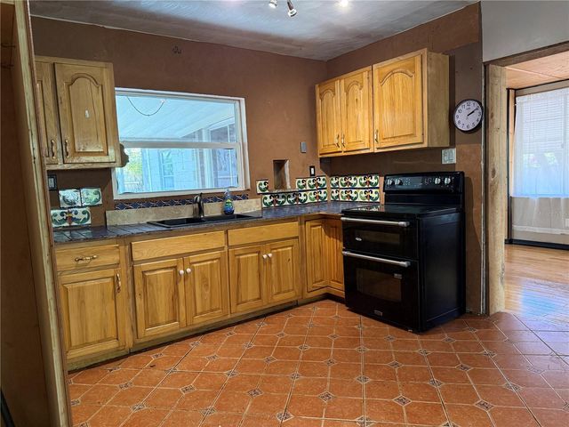 5235 71ST STREET N, St Petersburg, FL 33709