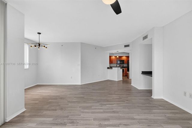 100 N Federal Hwy 643, Fort Lauderdale, FL 33301