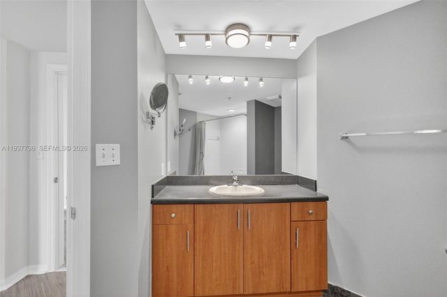 100 N Federal Hwy 643, Fort Lauderdale, FL 33301