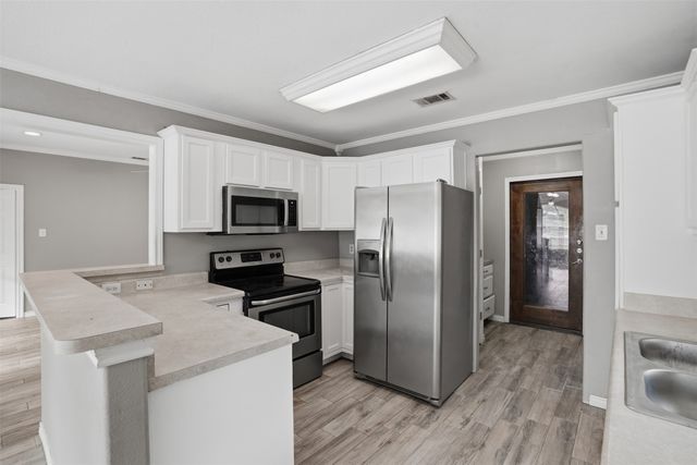 339 Outboard Drive, Gun Barrel City, TX 75156