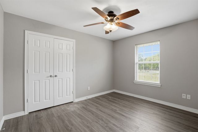 339 Outboard Drive, Gun Barrel City, TX 75156