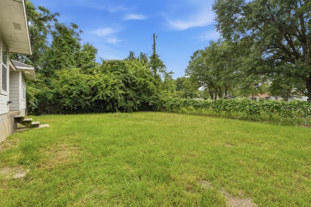 339 Outboard Drive, Gun Barrel City, TX 75156
