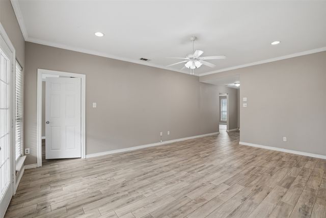 339 Outboard Drive, Gun Barrel City, TX 75156