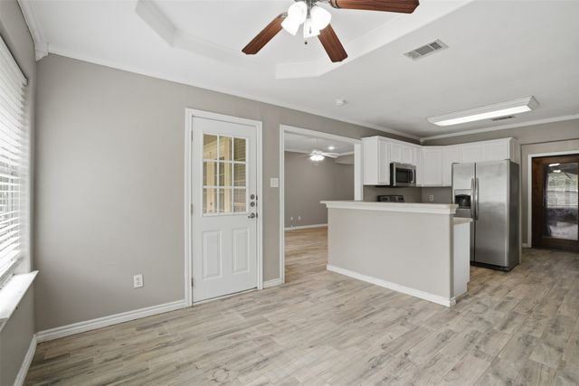 339 Outboard Drive, Gun Barrel City, TX 75156