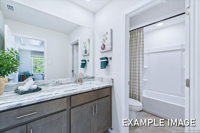 1018 West 1604 North Unit 205, San Antonio, TX 78251