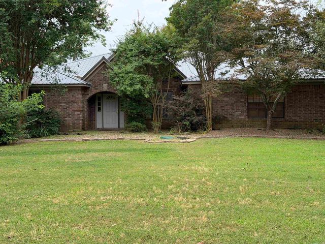 24 Mountain Air Dr, Conway, AR 72032