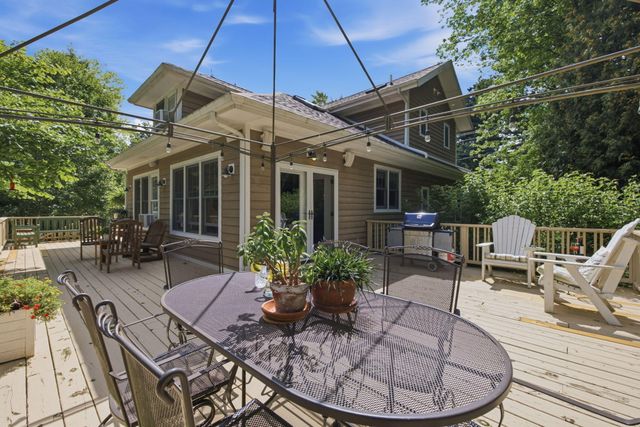 9737 Union Pier Road, Chikaming Twp, MI 49129