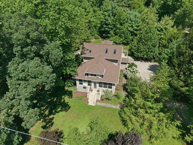 9737 Union Pier Road, Chikaming Twp, MI 49129