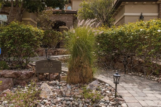 9795 Amador Ranch Avenue, Las Vegas, NV 89149