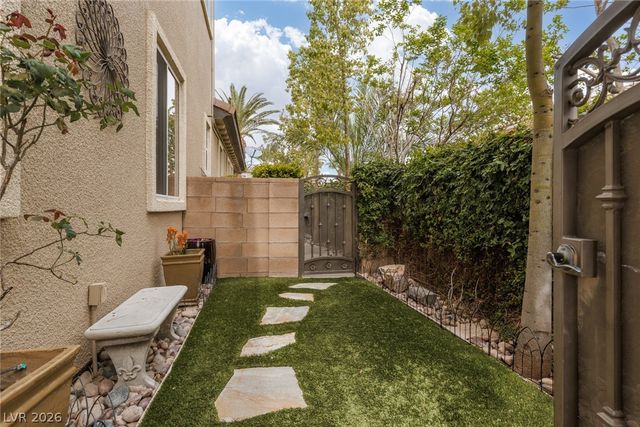 9795 Amador Ranch Avenue, Las Vegas, NV 89149