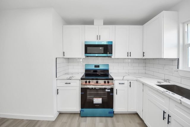 2701 Mustang Road, Alvin, TX 77511