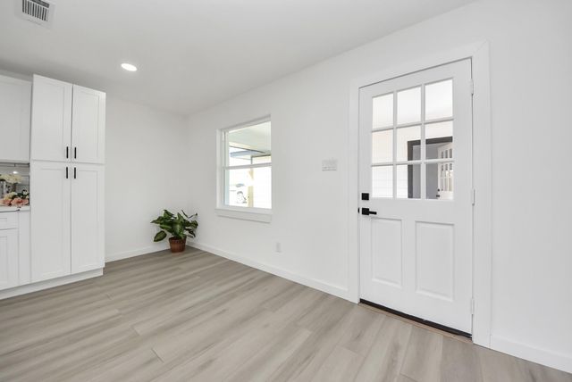 2701 Mustang Road, Alvin, TX 77511