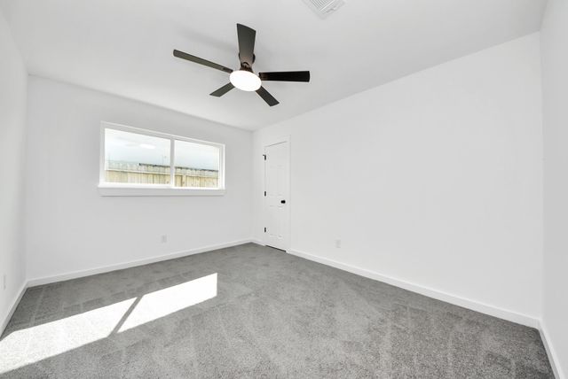 2701 Mustang Road, Alvin, TX 77511