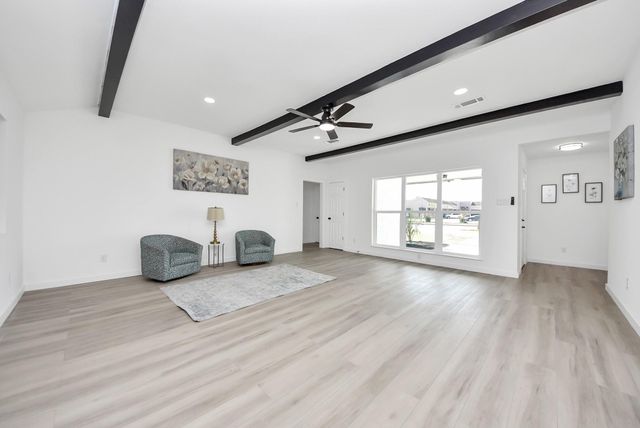 2701 Mustang Road, Alvin, TX 77511