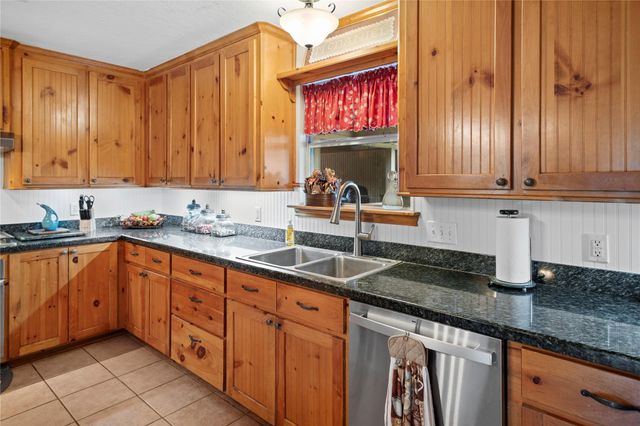 7875 Willys Road, New Waverly, TX 77358