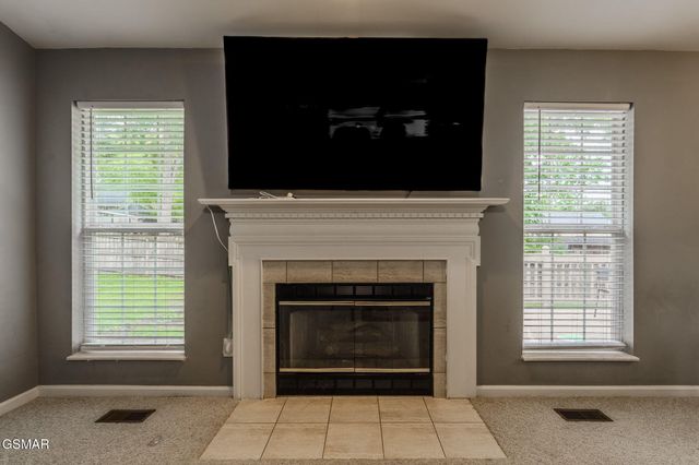 7213 Emerald Heath Road, Powell, TN 37849