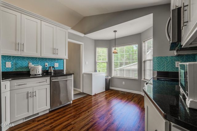 7213 Emerald Heath Road, Powell, TN 37849