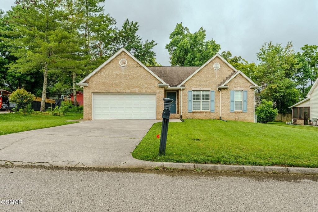 7213 Emerald Heath Road, Powell, TN 37849
