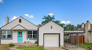 2426 S Hydraulic St, Wichita, KS 67216