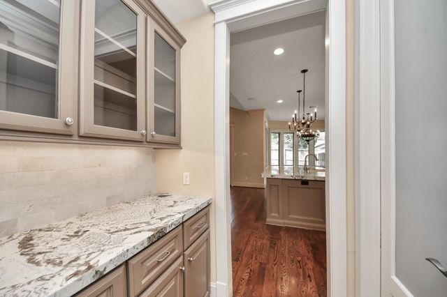 9614 Chatfield Street, Houston, TX 77025