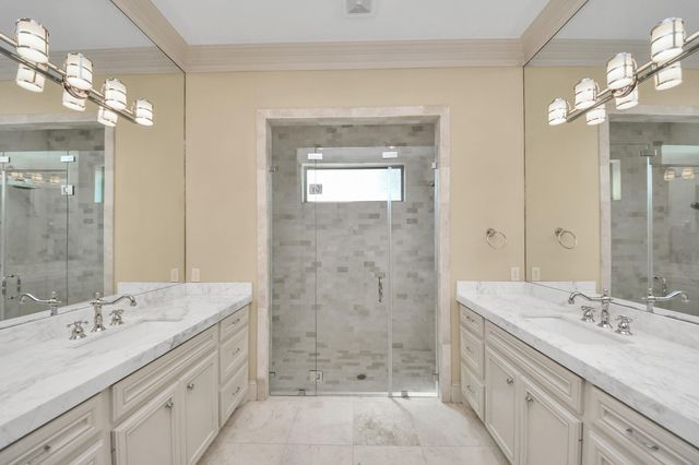 9614 Chatfield Street, Houston, TX 77025